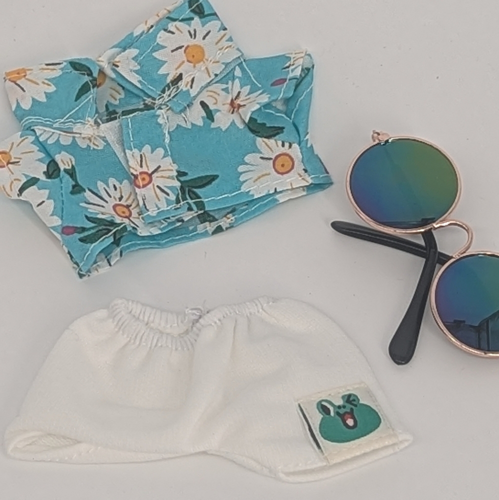 3 Piece doll clothes & Sun Glasses Miniature Fits Labubu (doll not included) - Picture 3 of 3